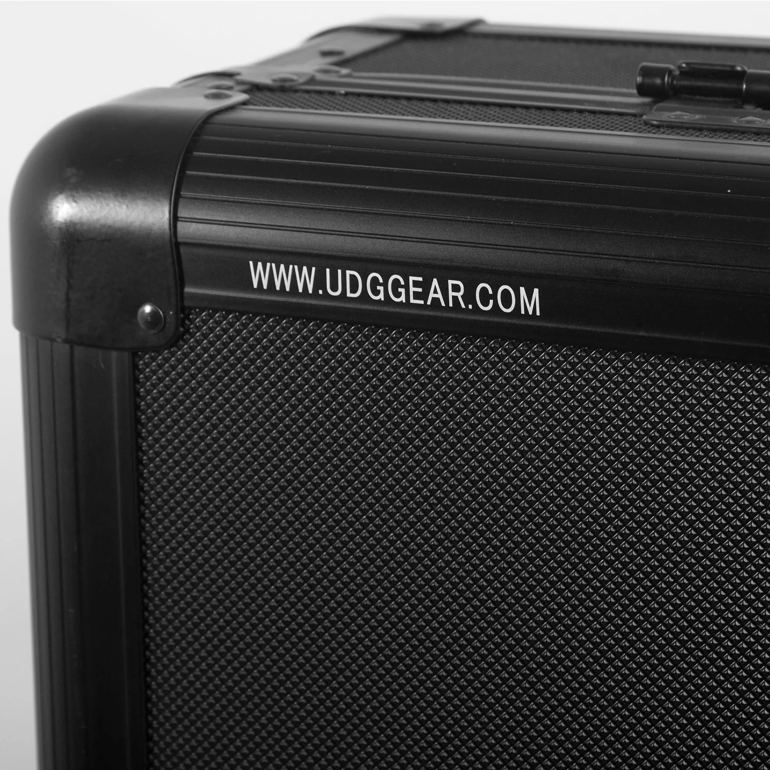 UDG Ultimate Pick Foam Flight Case Multi Format 2XL Black MK2 - Image 12