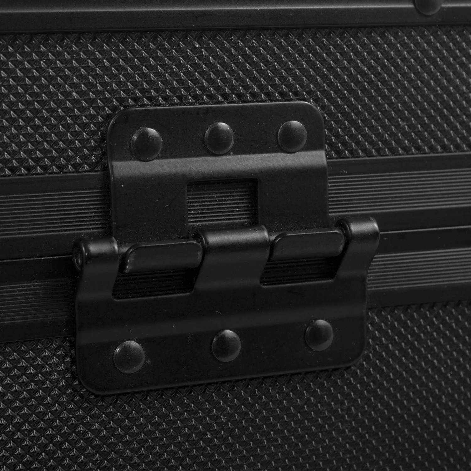 UDG Ultimate Pick Foam Flight Case Multi Format L Black - Image 13